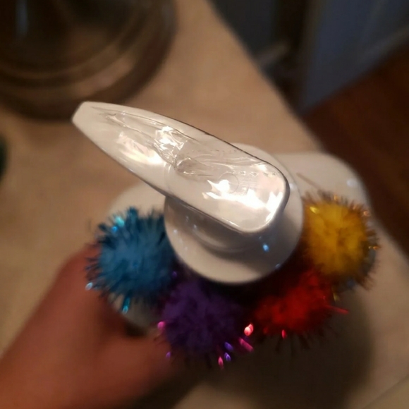 NEW DISCONTINUED Buttercream birthday cake lotion - Picture 2 of 5